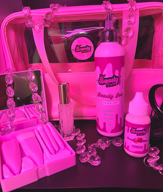 TRAVEL BEAUTY KIT